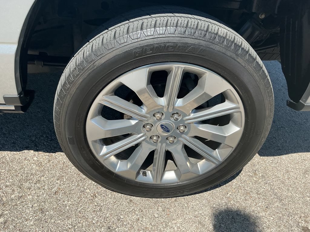 Used 2023 Ford F150 Limited AWD/4WD image 10