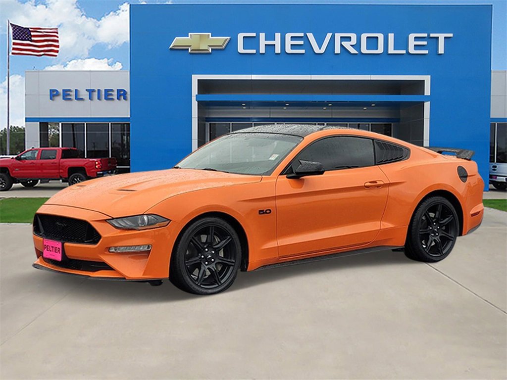 Used 2020 Ford Mustang GT Premium w/ Equipment Group 401A image 3