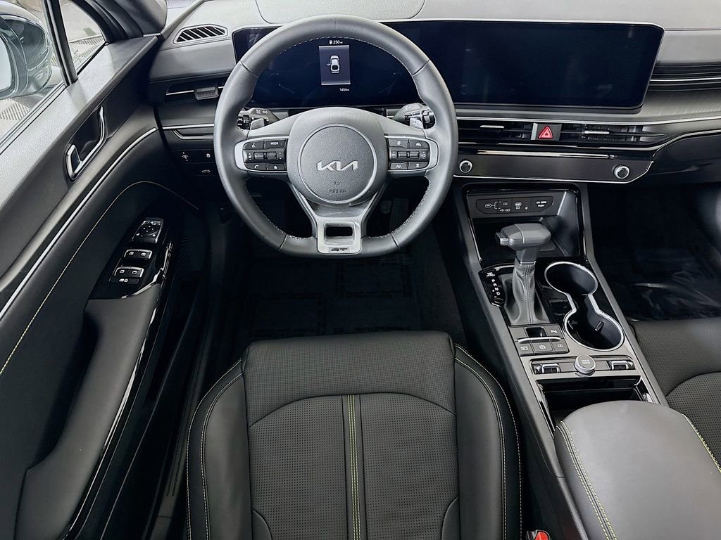 Used 2026 Kia K5 GT image 4
