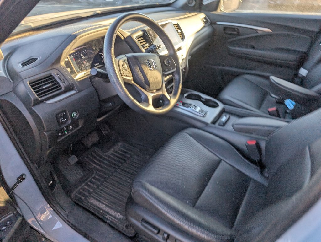 Used 2023 Honda Passport EX-L image 12