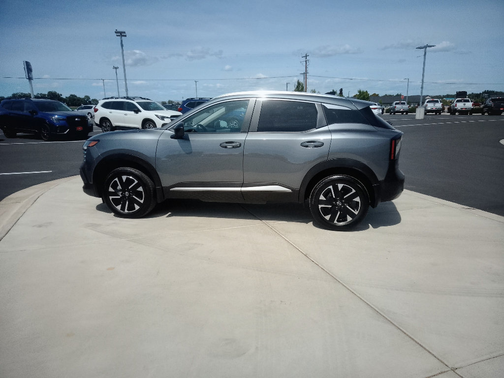 Used 2026 Nissan Kicks SV w/ Cold Weather Package AWD/4WD image 6