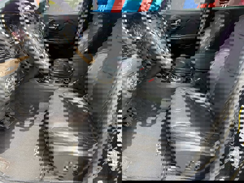 Used 2016 Jeep Cherokee Limited image 41