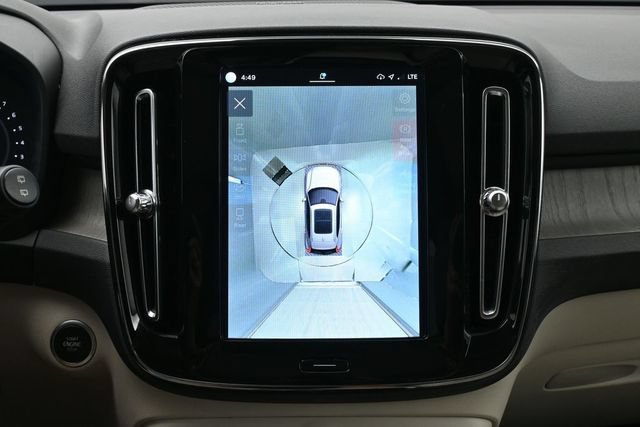 Used 2023 Volvo XC40 B5 Plus w/ Driver Assist Package AWD/4WD image 21