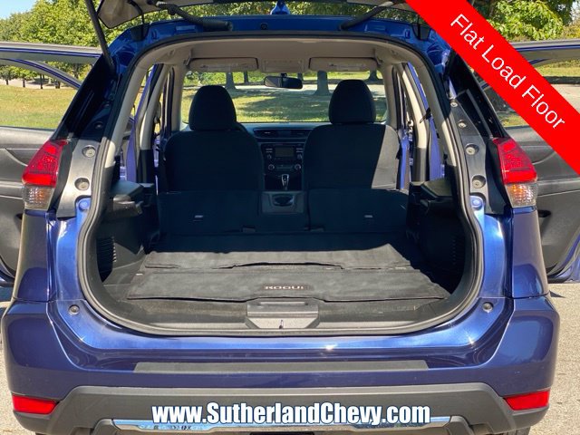 Used 2017 Nissan Rogue S AWD/4WD image 35