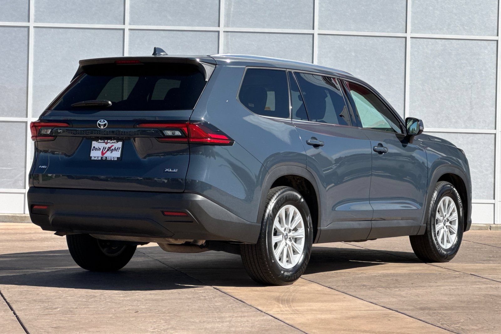 Certified 2025 Toyota Grand Highlander AWD image 4