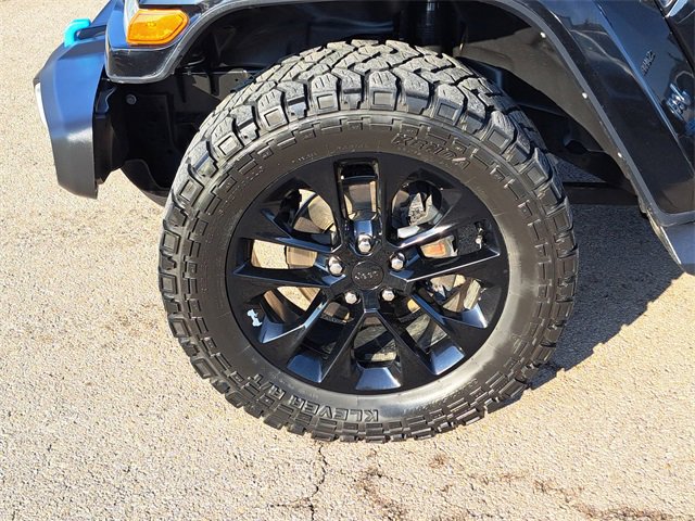 Used 2021 Jeep Wrangler Unlimited Sahara w/ Safety Group image 9