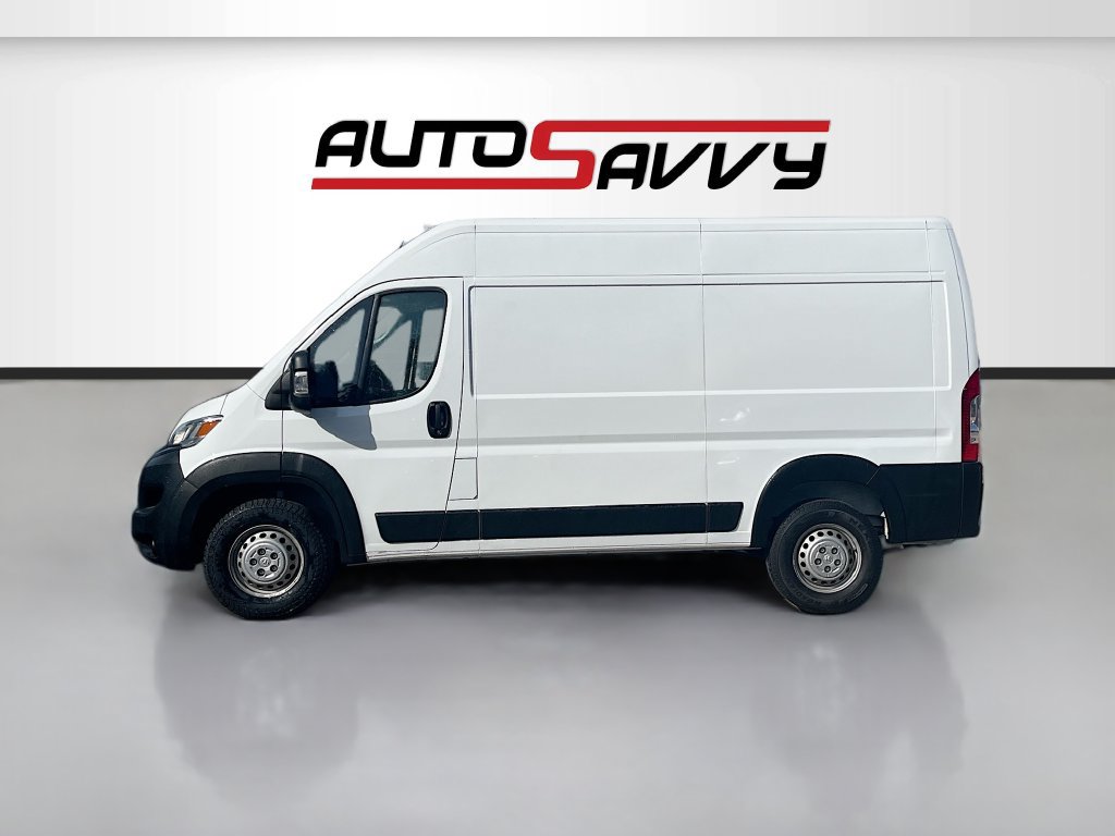 Used 2024 RAM ProMaster 2500 w/ Convenience Group FWD image 4