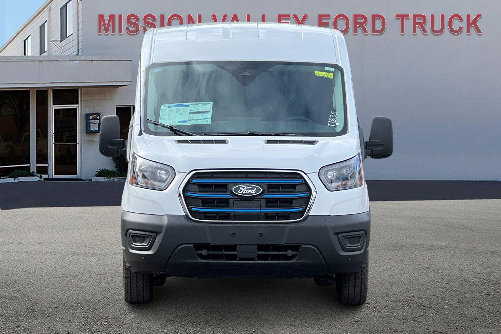 New 2026 Ford E-Transit 148 Medium Roof w/ Load Area Protection Package image 9
