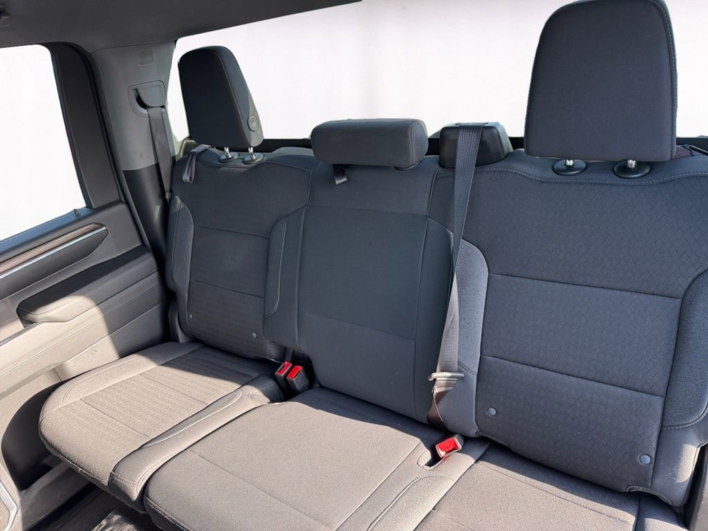 Used 2024 Chevrolet Silverado 3500 LT image 13