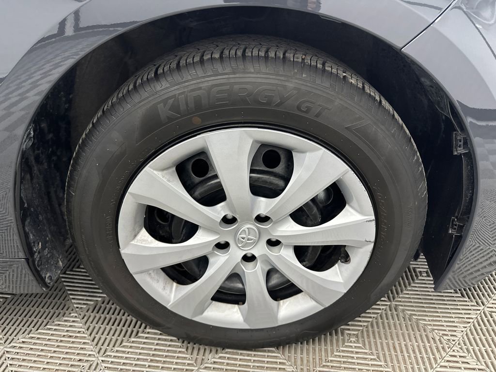 Used 2024 Toyota Corolla LE FWD image 12
