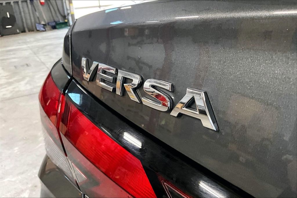 Certified 2025 Nissan Versa SV image 7