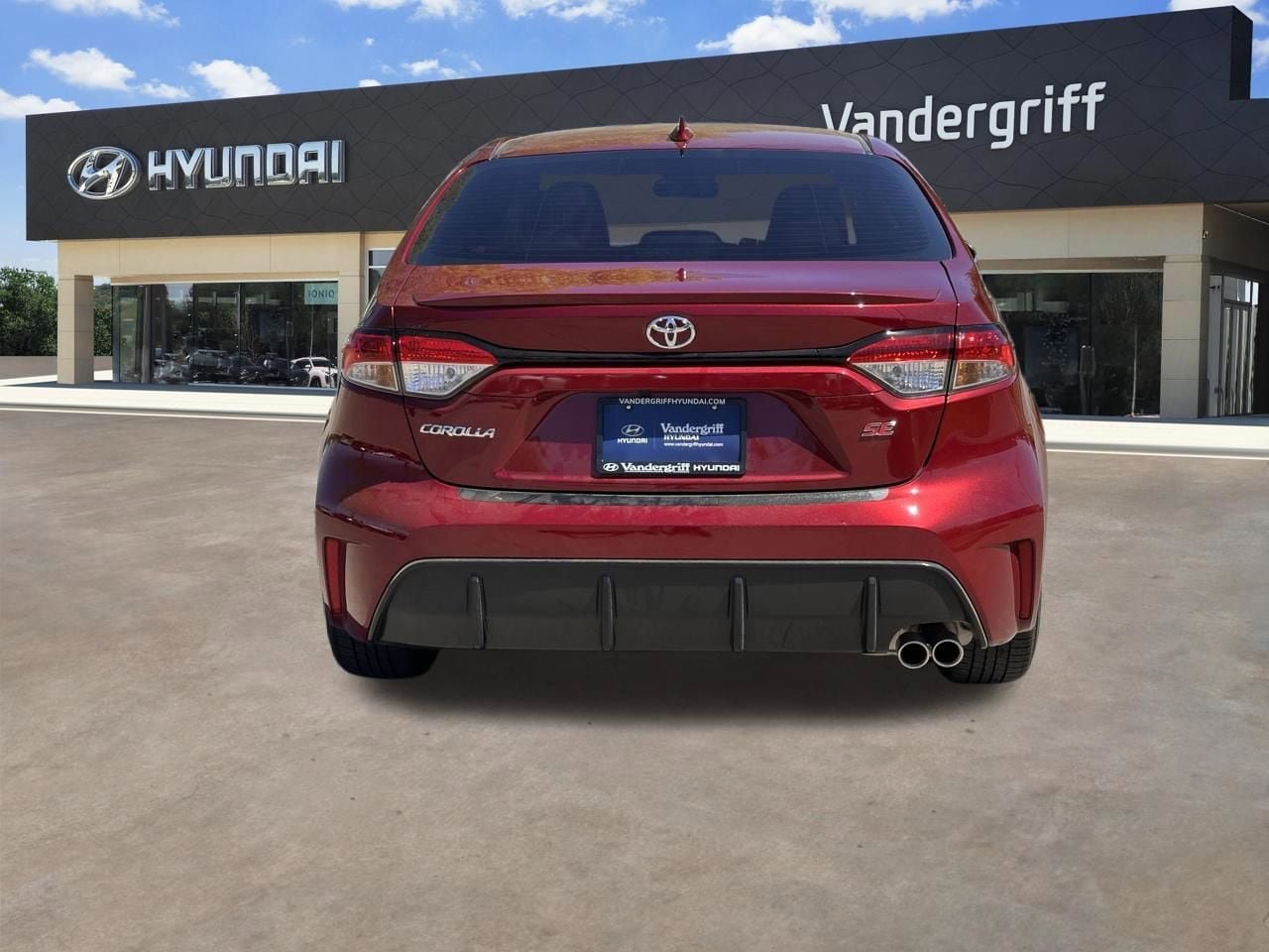 Used 2026 Toyota Corolla SE FWD image 9