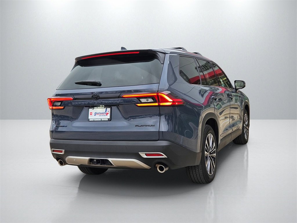 Used 2025 Toyota Grand Highlander AWD Hybrid image 5