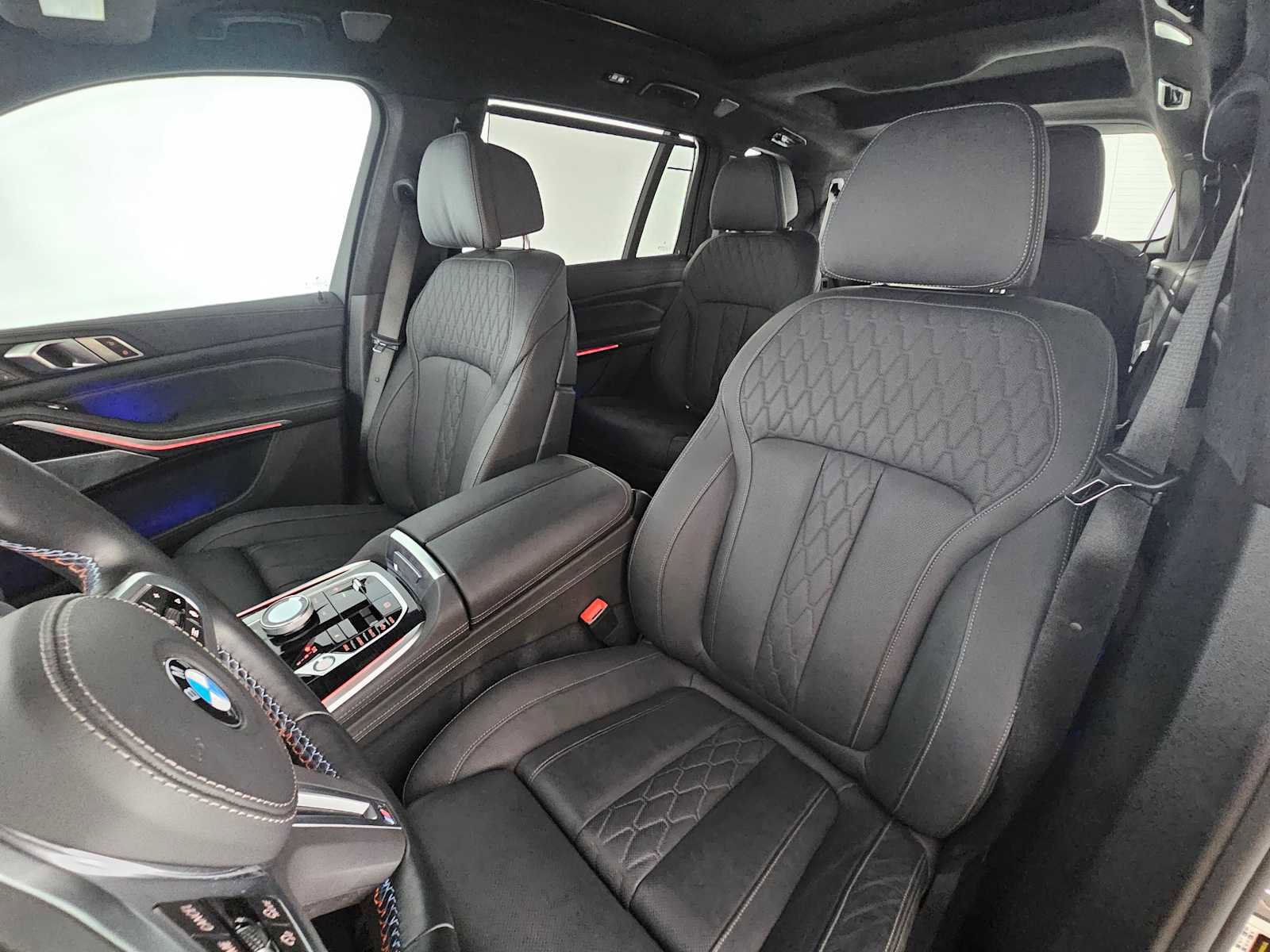 Used 2024 BMW X7 M60i w/ Executive Package image 24