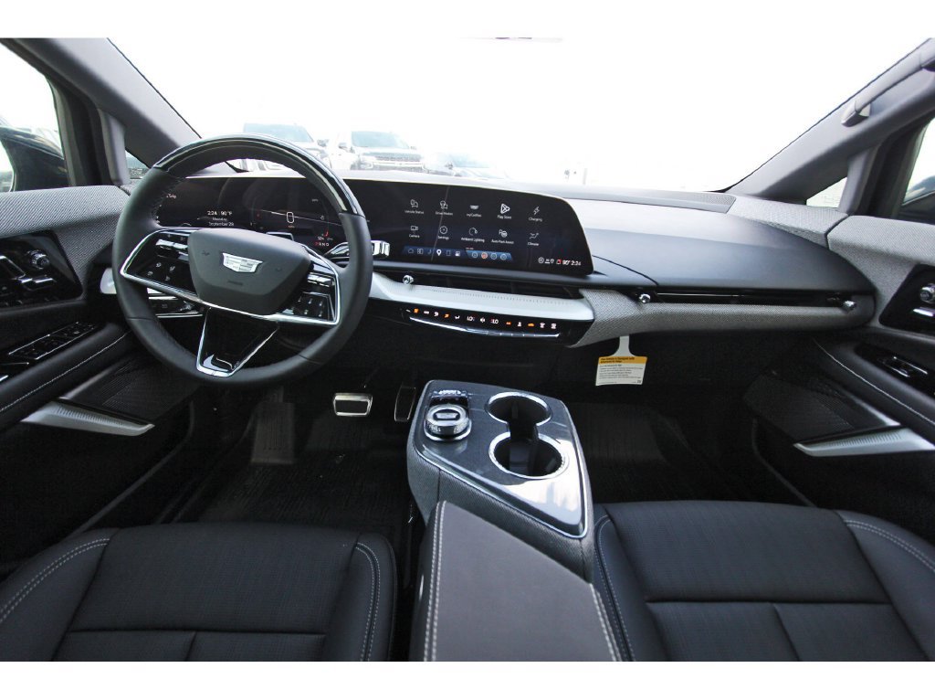 New 2027 Cadillac Optiq Premium Luxury AWD/4WD image 9