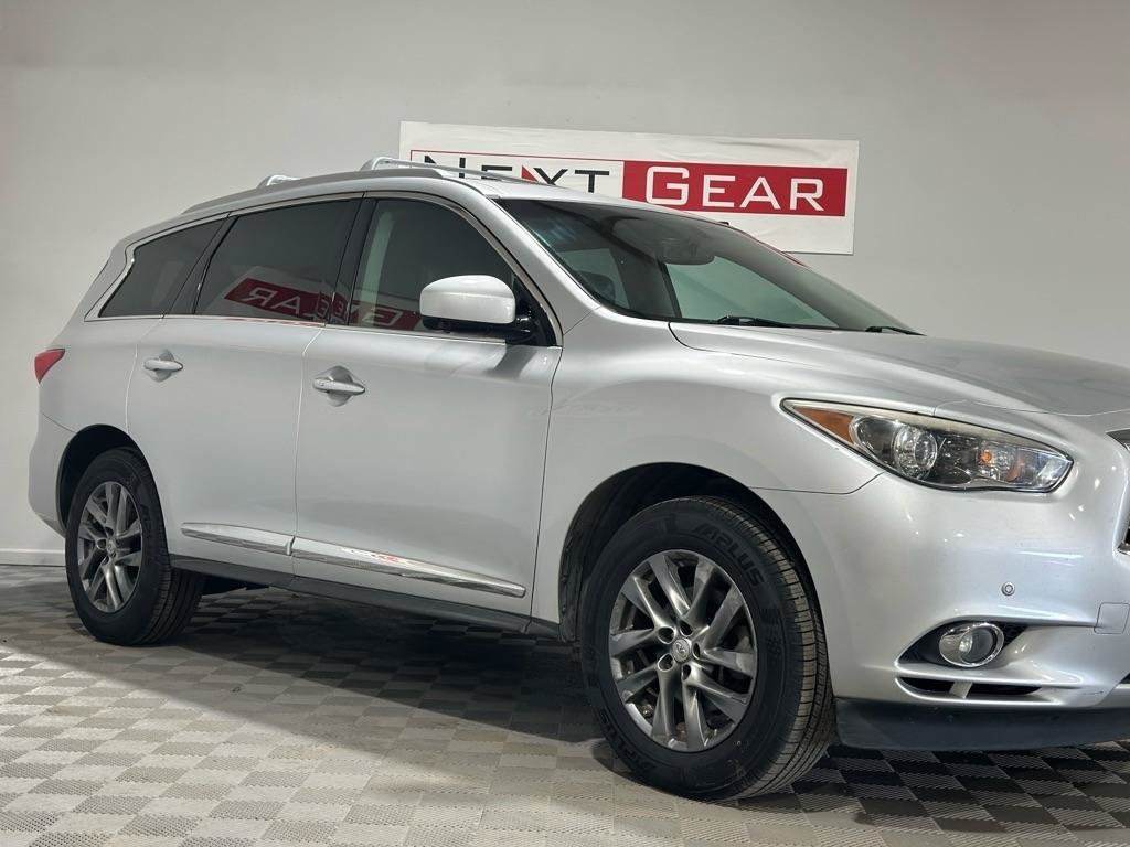 Used 2013 INFINITI JX35 AWD w/ Premium Pkg image 2