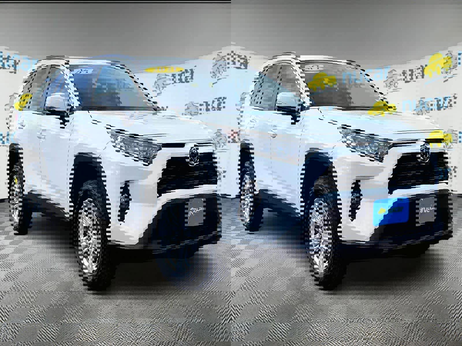 Used 2021 Toyota RAV4 XLE image 1