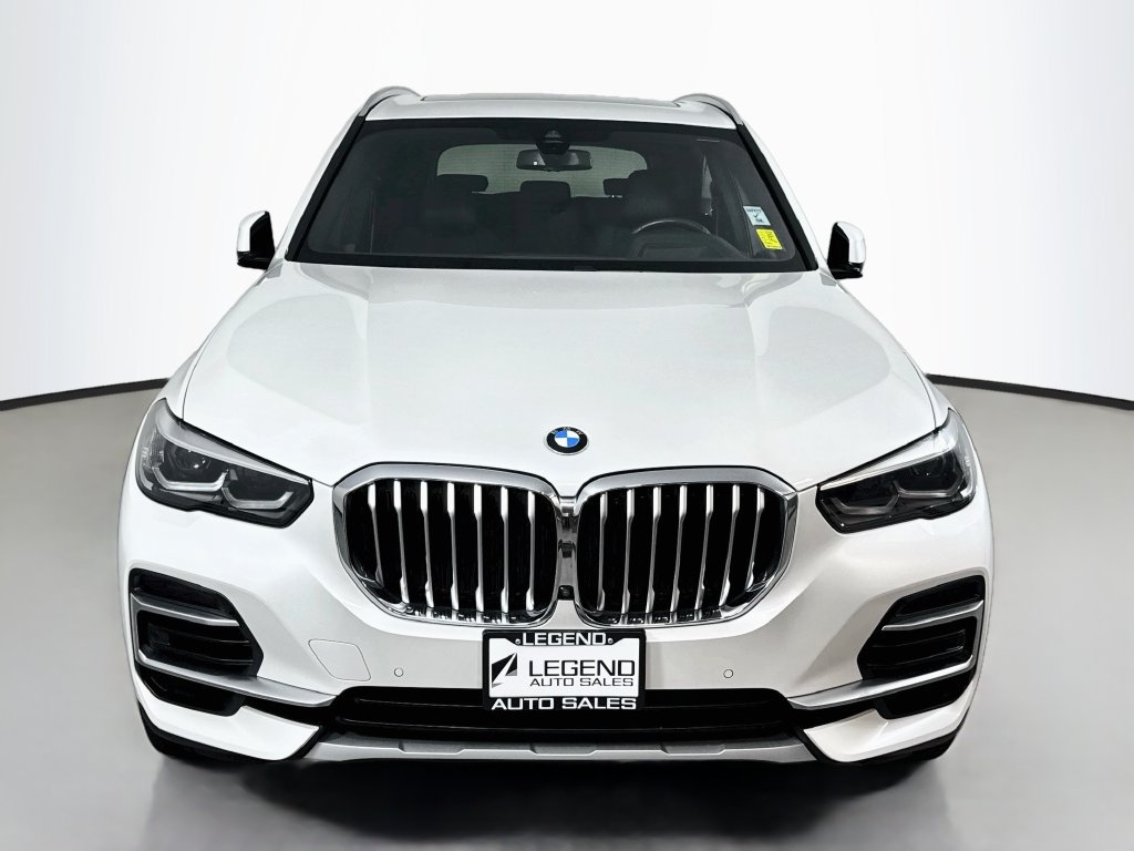 Used 2022 BMW X5 xDrive40i AWD/4WD image 3