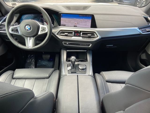 Used 2019 BMW X5 xDrive50i w/ Luxury Seating Package AWD/4WD image 13
