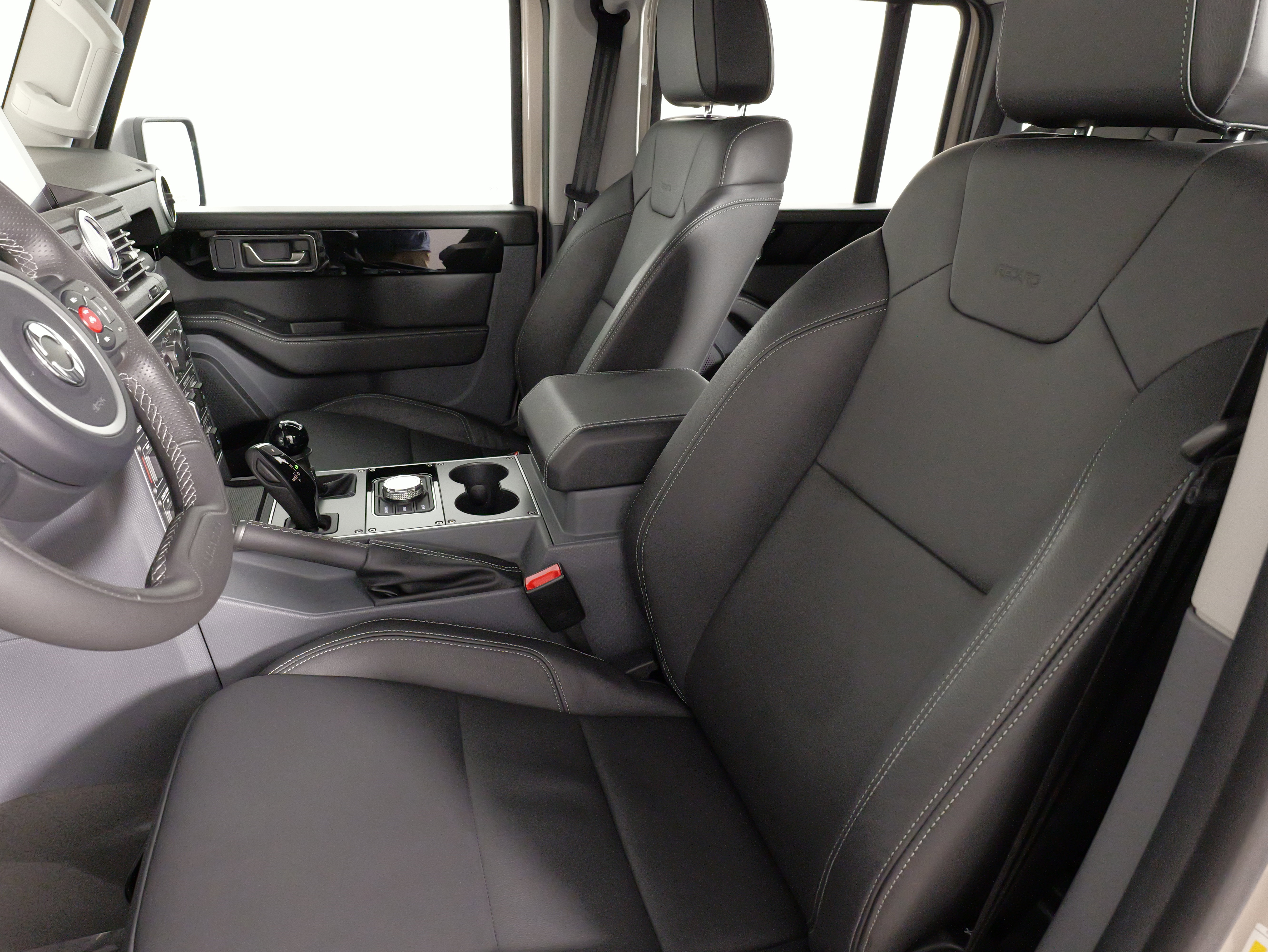 Used 2024 INEOS Grenadier Fieldmaster image 29