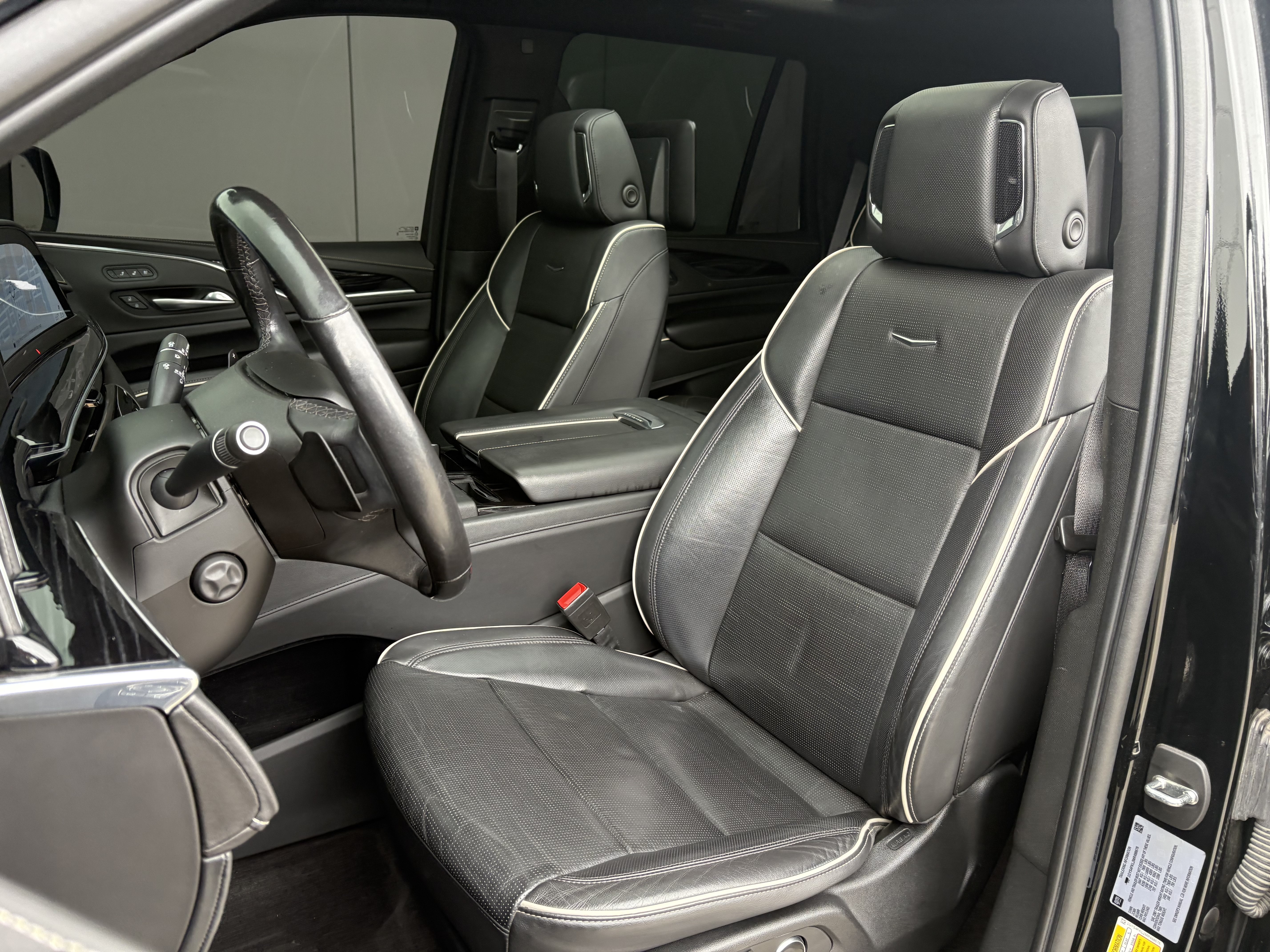 Used 2021 Cadillac Escalade Sport w/ Driver Assist Tech Package AWD/4WD image 12