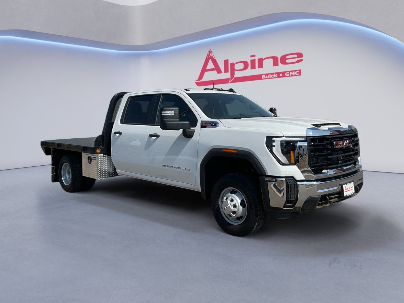 New 2026 GMC Sierra 3500 Pro w/ Convenience Package AWD/4WD image 7