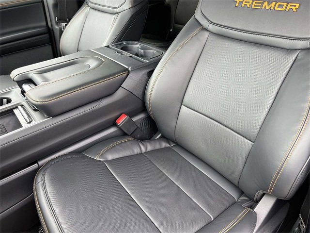 New 2025 Ford Expedition Tremor image 27