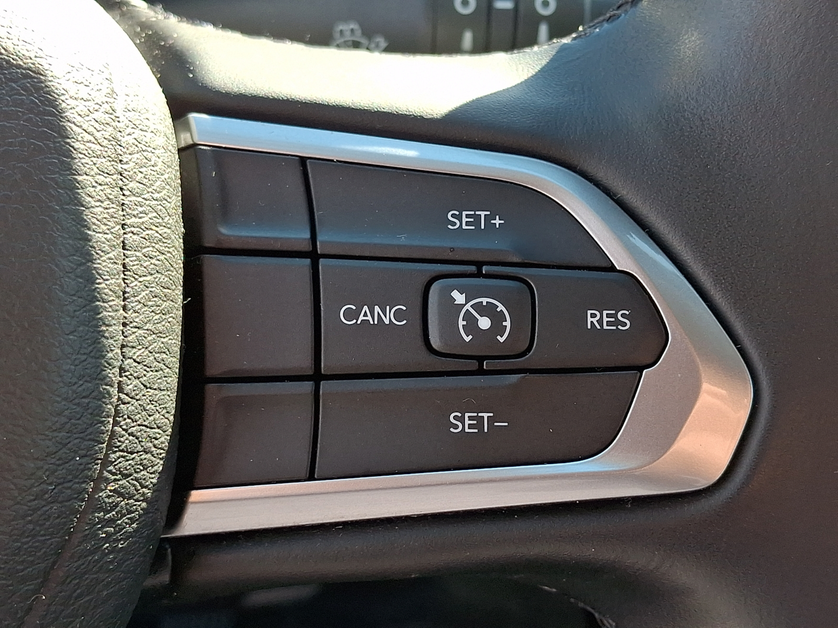 Certified 2022 Jeep Compass Latitude AWD/4WD image 18
