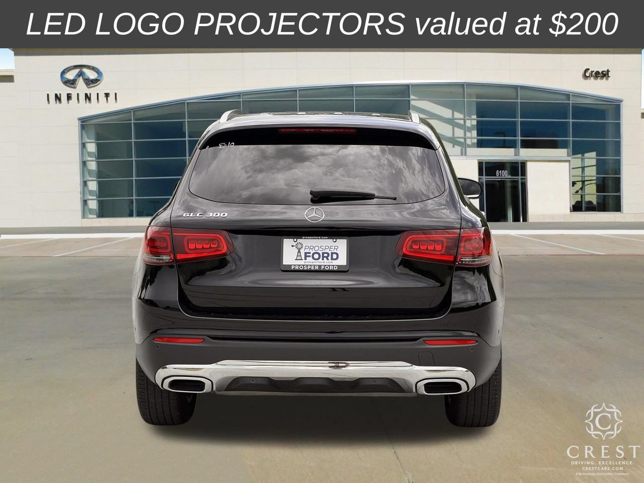 Used 2022 Mercedes-Benz GLC 300 w/ Premium Package Lite image 4