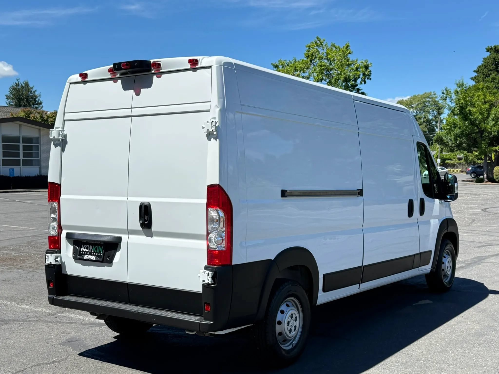 Used 2025 RAM ProMaster 2500 FWD image 6