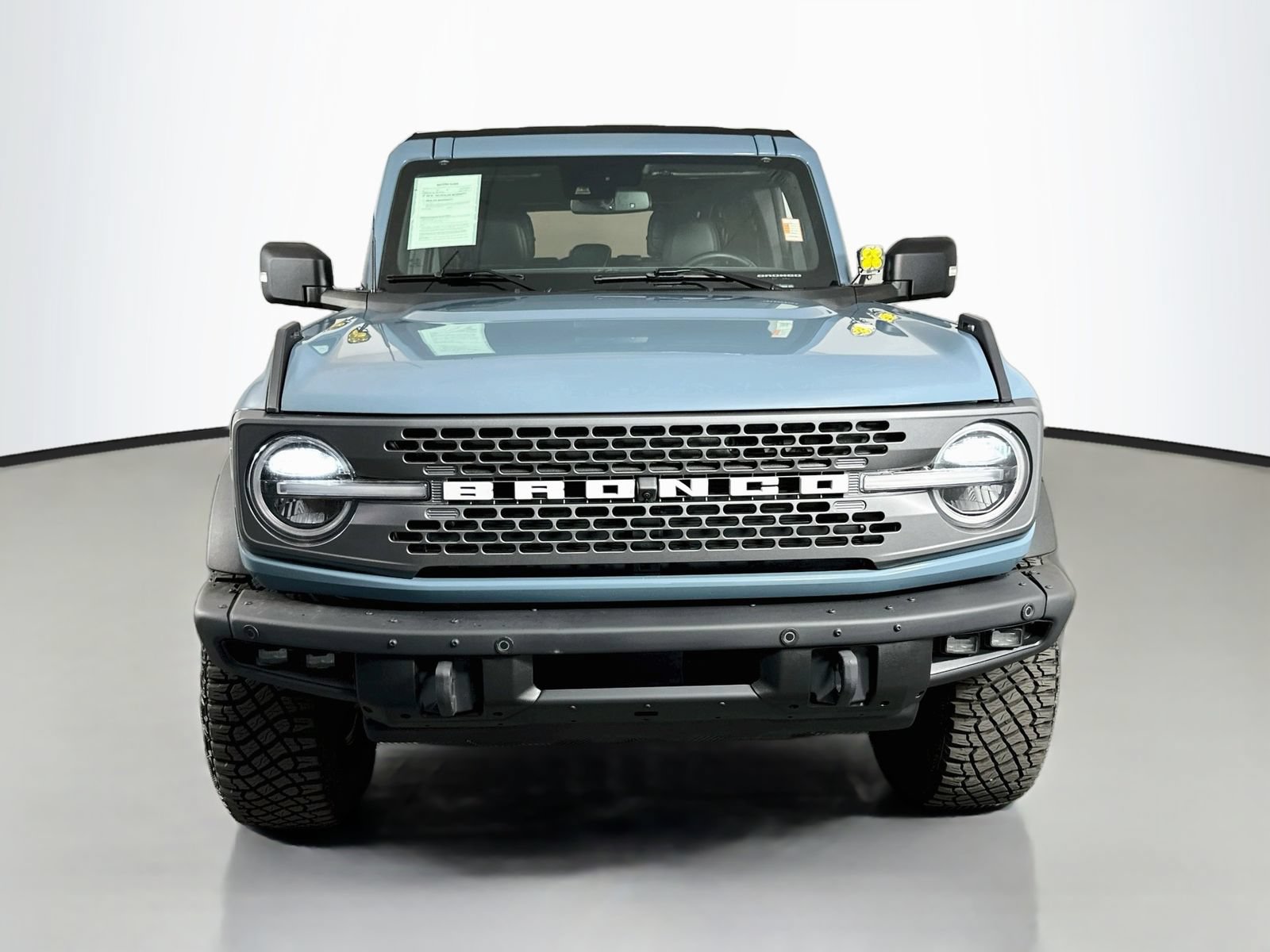 Used 2023 Ford Bronco Badlands AWD/4WD image 2