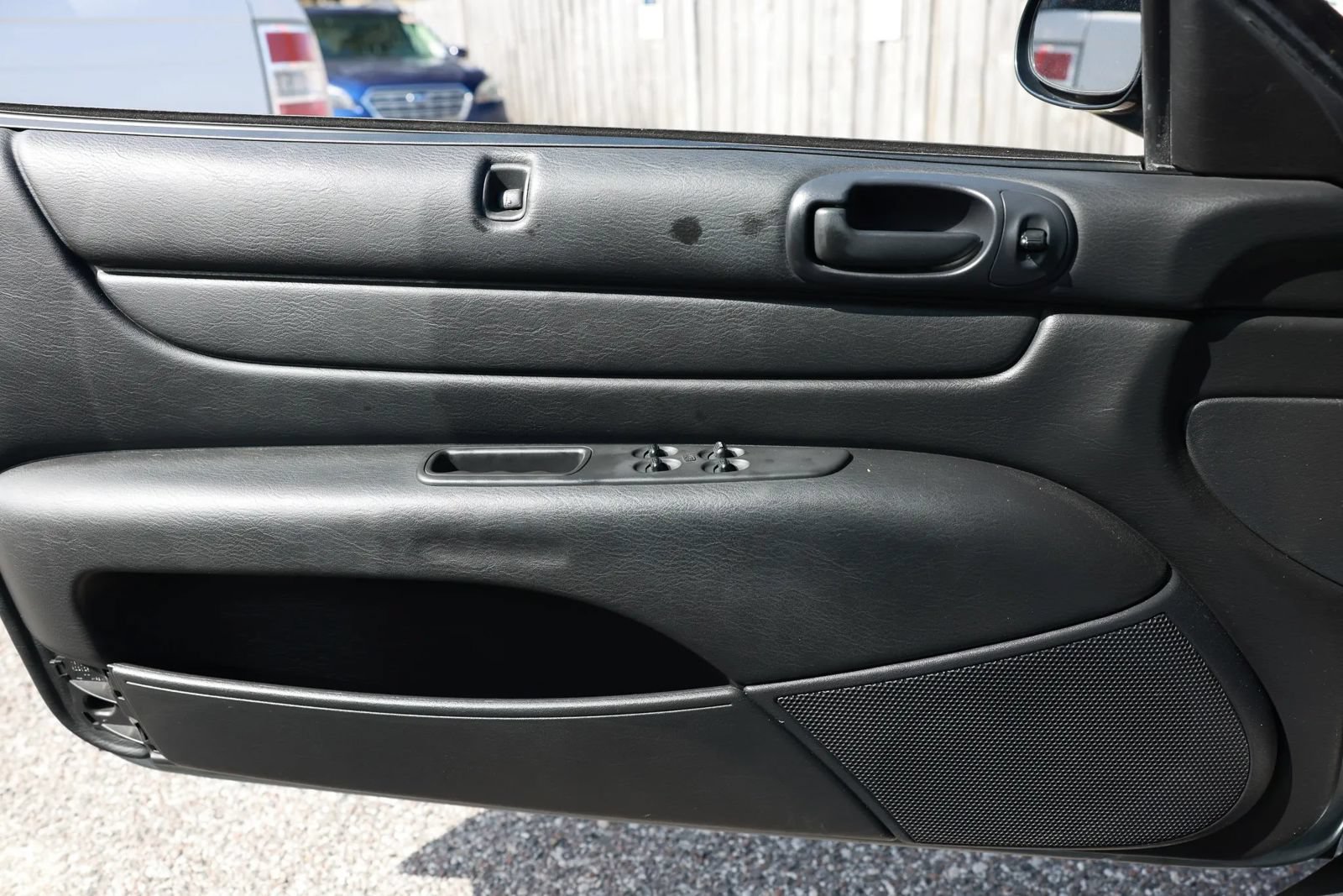 Used 2006 Chrysler Sebring Touring FWD image 39