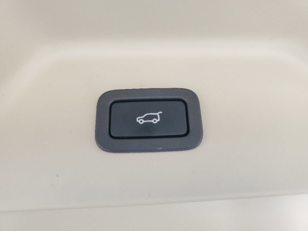 Used 2018 Land Rover Range Rover Supercharged AWD/4WD image 34