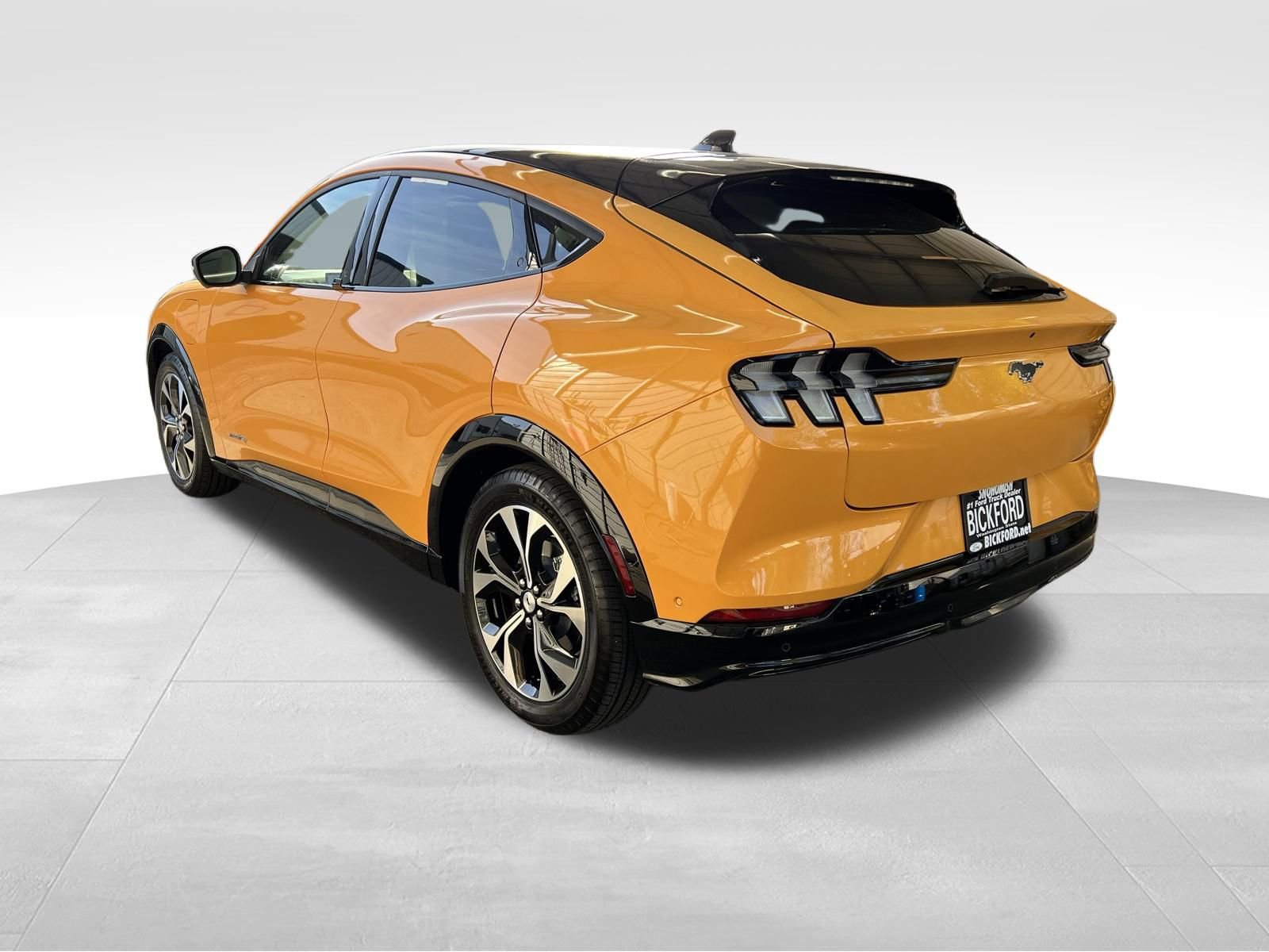 Used 2023 Ford Mustang Mach-E Premium AWD/4WD image 9