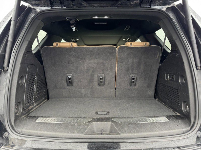 Used 2023 Chevrolet Tahoe Premier image 6