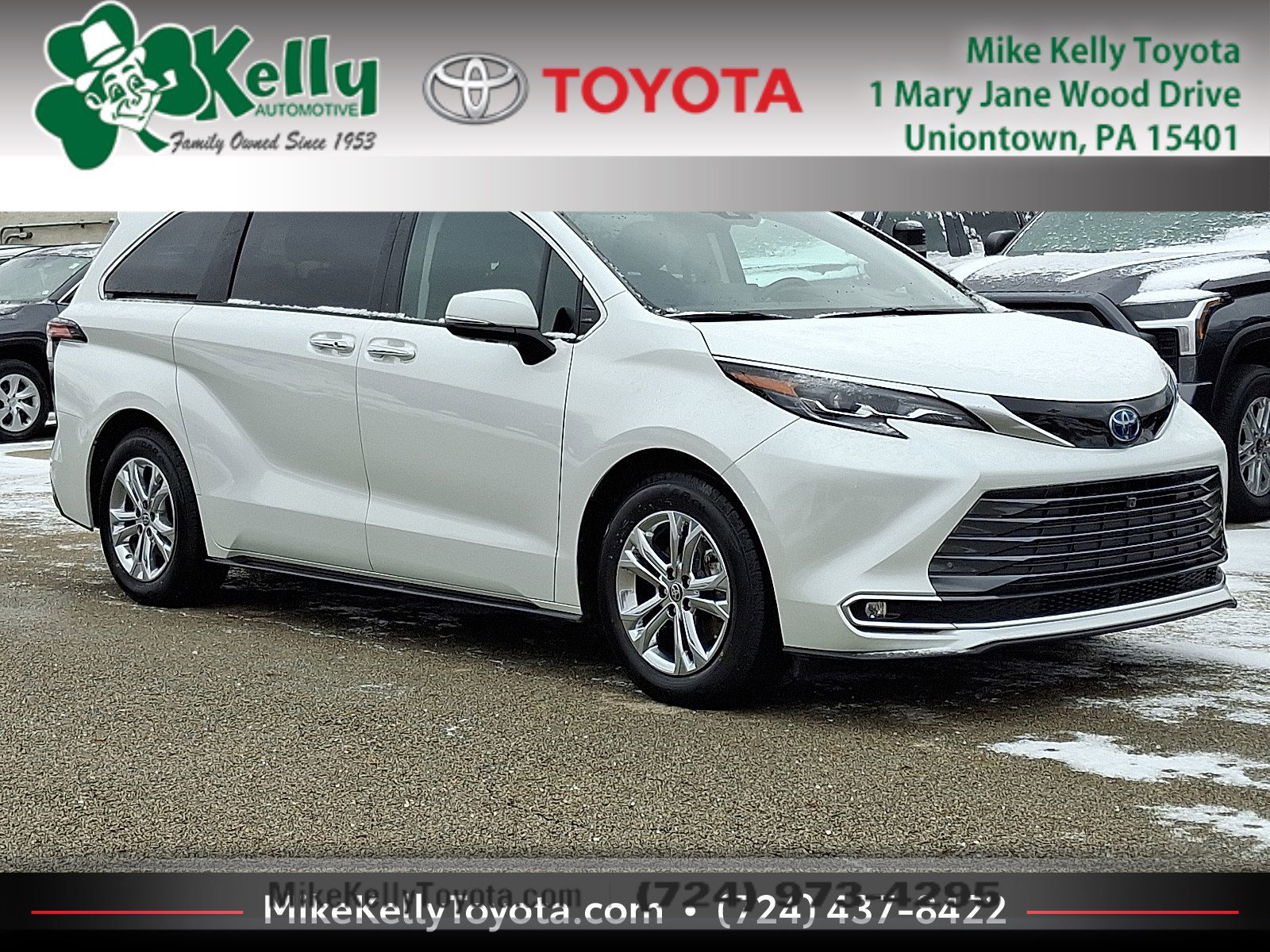 Used 2024 Toyota Sienna Platinum