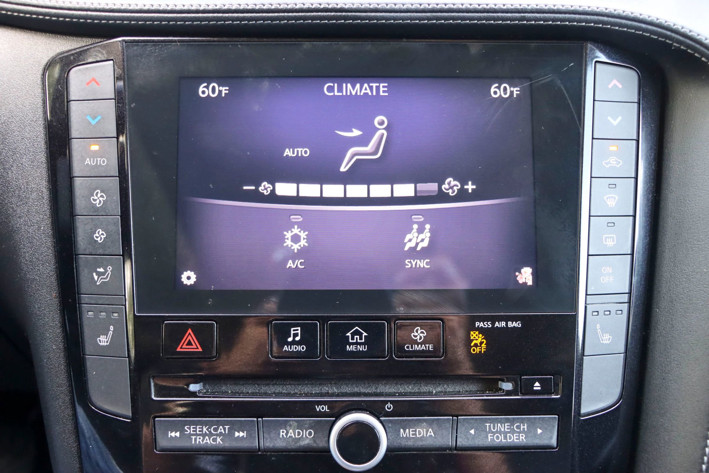 Used 2019 INFINITI QX50 Luxe w/ Protection Package FWD image 38