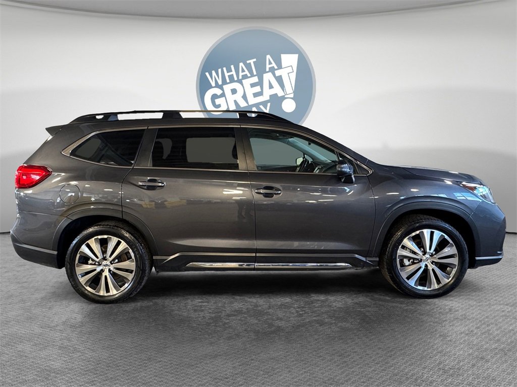 Used 2022 Subaru Ascent Limited w/ Technology Package image 2