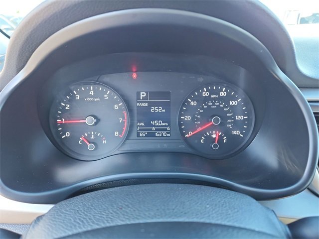 Certified 2021 Kia Rio LX image 31