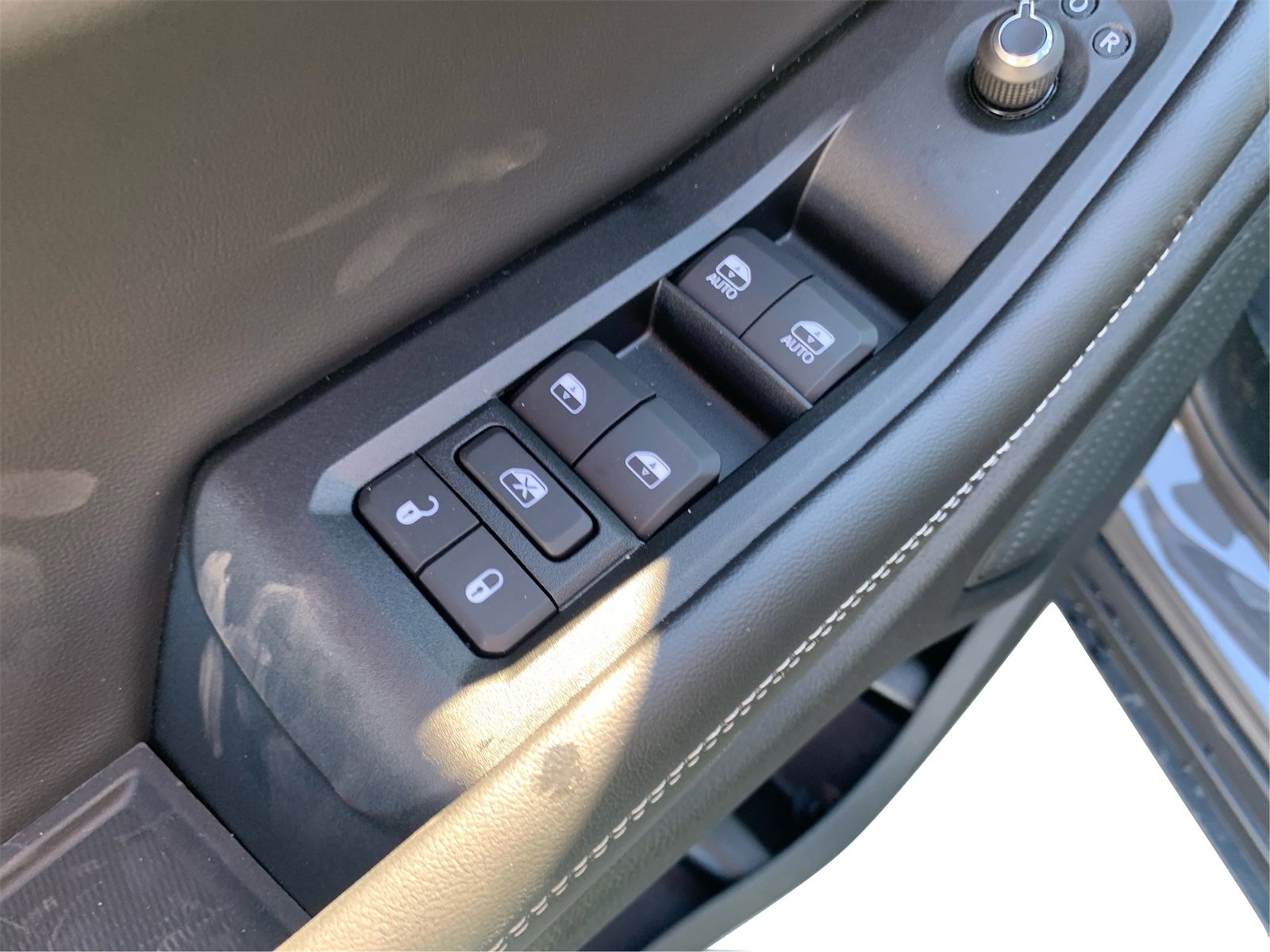 Used 2025 Jeep Grand Cherokee L Altitude image 29