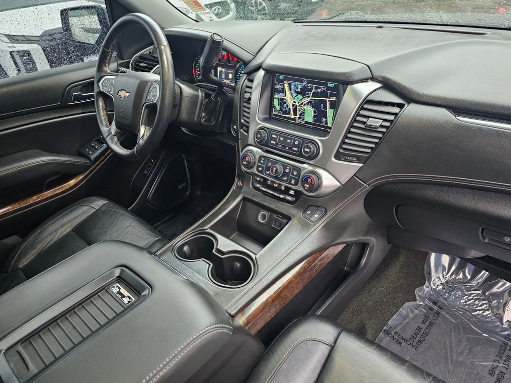 Used 2017 Chevrolet Tahoe LT w/ LT Signature Package image 30