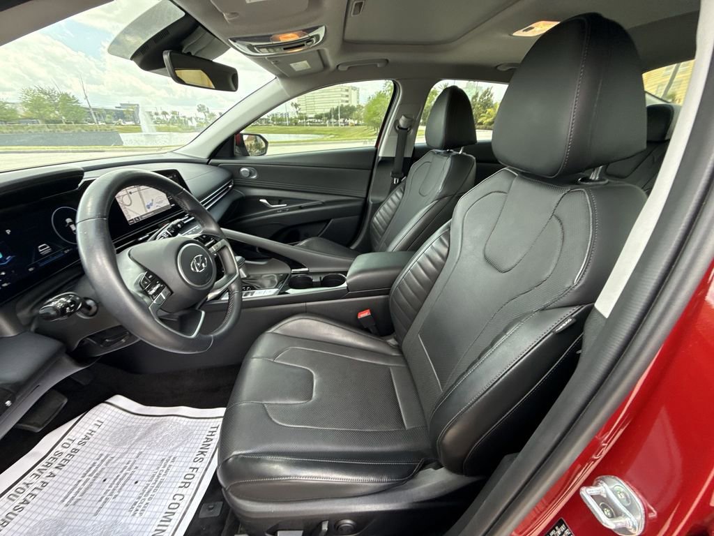 Used 2023 Hyundai Elantra Limited FWD image 30