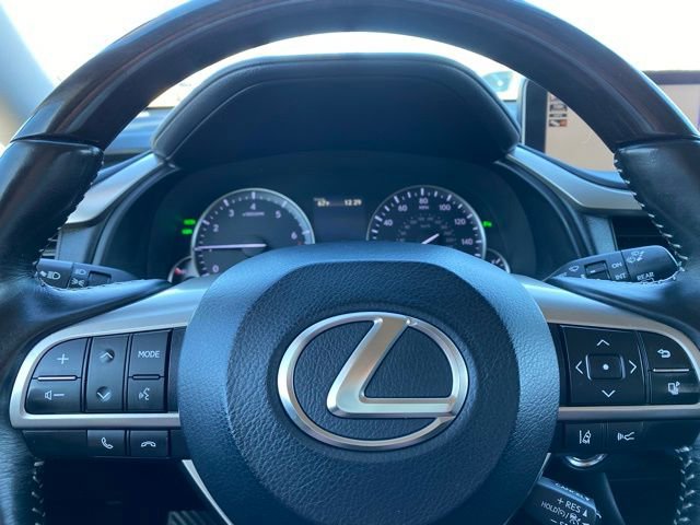 Used 2018 Lexus RX 350L Luxury w/ Cold Area Package (CT) image 16