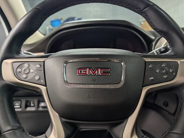 Certified 2023 GMC Acadia Denali w/ Denali Technology Package AWD/4WD image 21