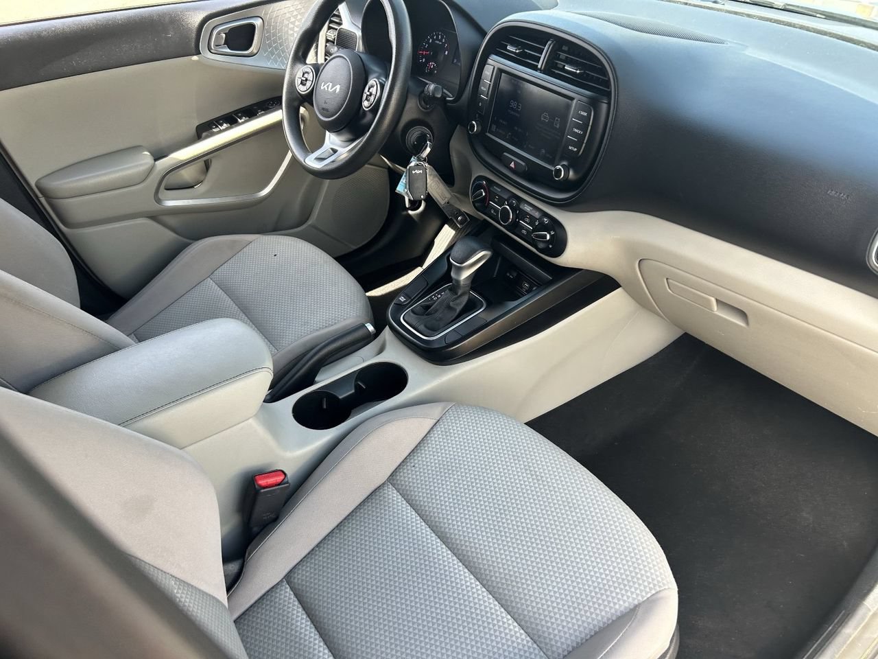 Used 2022 Kia Soul LX FWD image 13