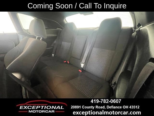 Used 2018 Dodge Challenger SXT RWD image 44