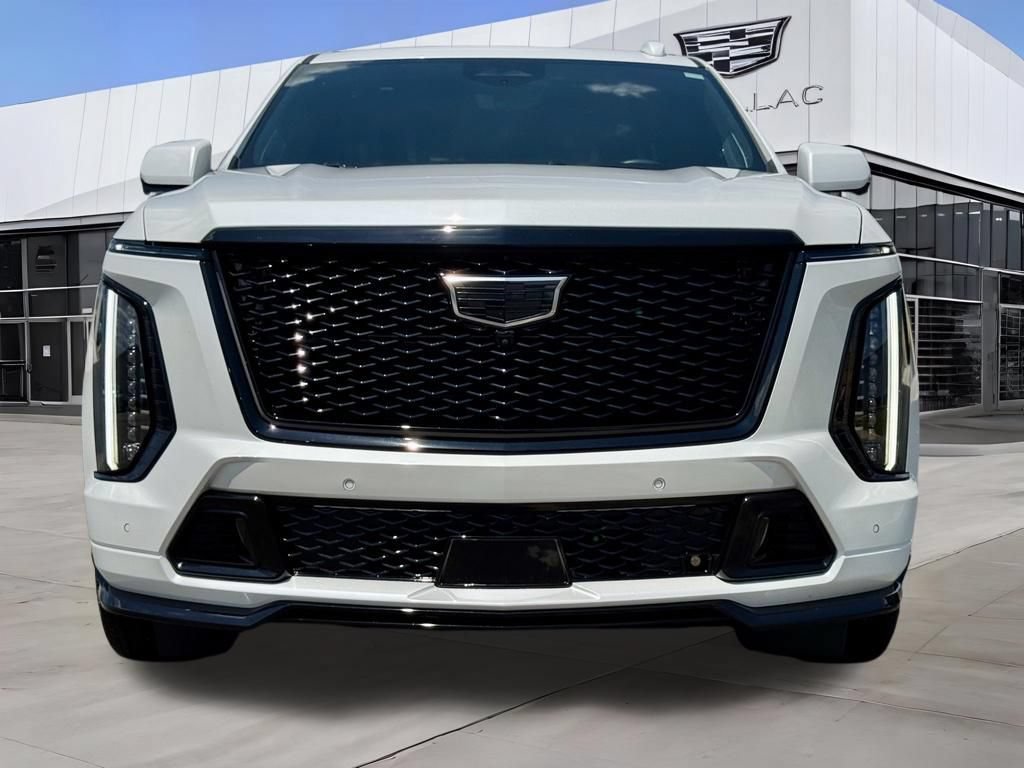 Certified 2025 Cadillac Escalade V w/ LPO, Floor Liner Package AWD/4WD image 4