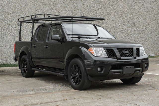 Used 2021 Nissan Frontier SV w/ Midnight Edition Floor Mats image 8