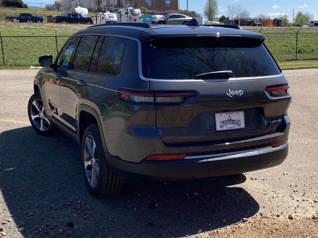 New 2026 Jeep Grand Cherokee L Limited w/ Luxury Tech Group II RWD image 4