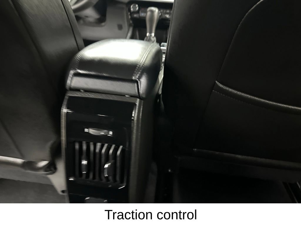 Used 2025 Jeep Compass Limited AWD/4WD image 25